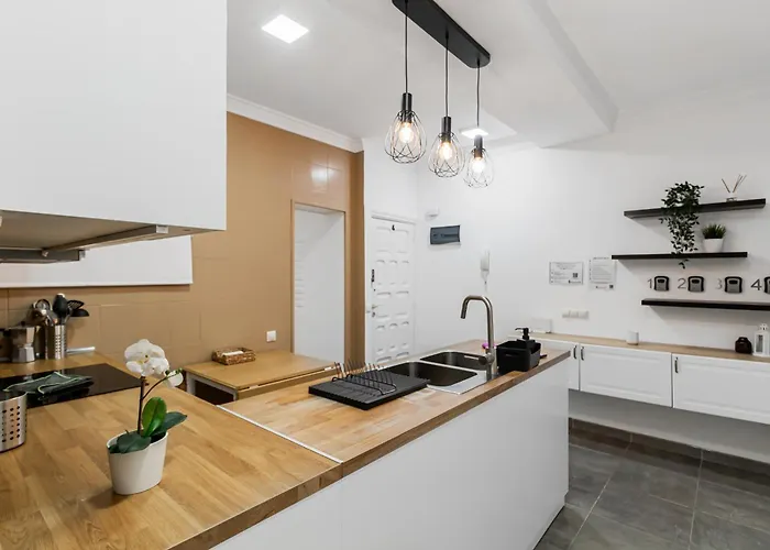 Urban Nest Suites